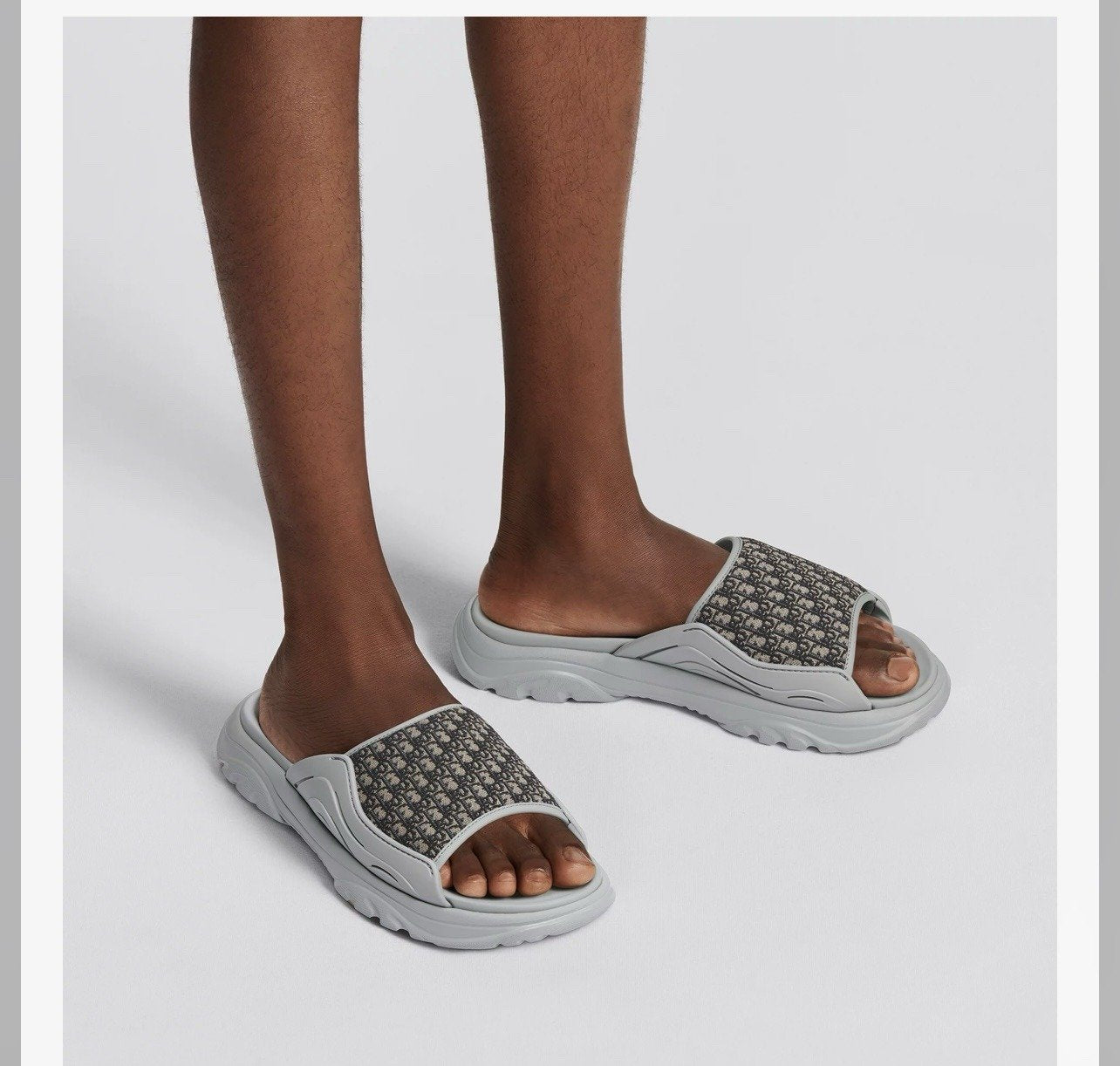 Dior Slippers - ROVARO