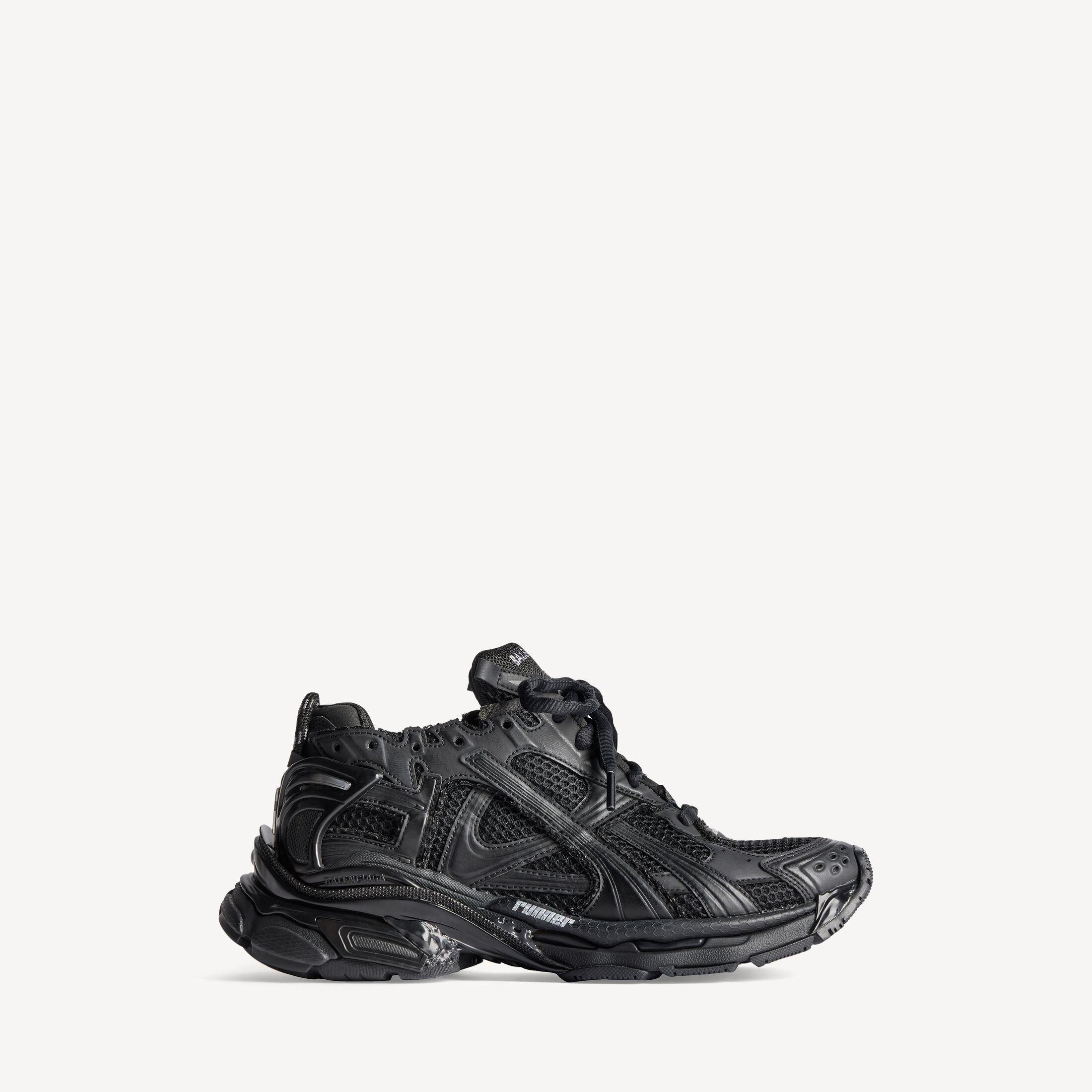 Balenciaga Runners Black