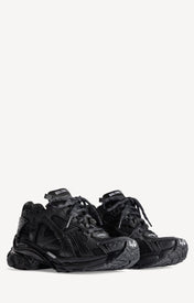 Balenciaga Runners Black