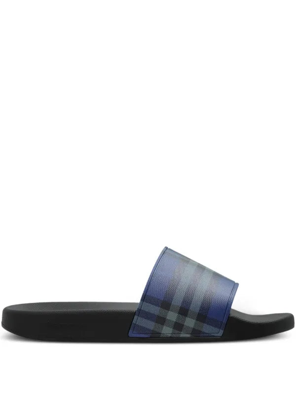 Burberry Slippers - Blauw