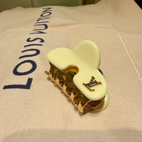 Louis Vuitton LV Hair Clip – Pink, Cream, Black & Blue - Cream - Cream