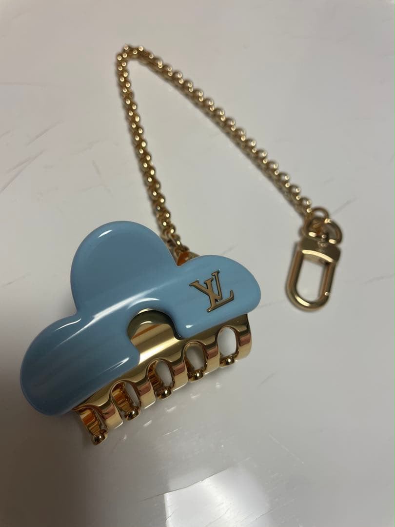 Louis Vuitton LV Hair Clip – Pink, Cream, Black & Blue - Light Blue - Light Blue