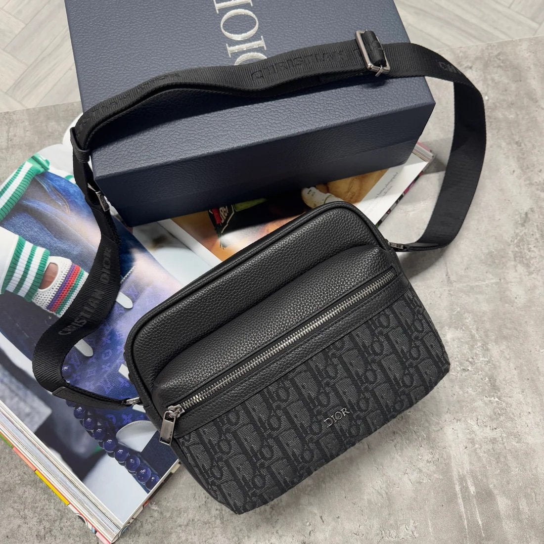Dior Rider 2.0 Zipped Bag Black