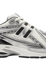 New balance 1906R