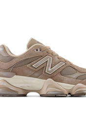 New Balance 9060 Mushroom - Bruin