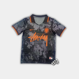 STÜSSY X NETHERLANDS 2026 EXCLUSIVE JERSEY - 65% KONINGSDAG KORTING!