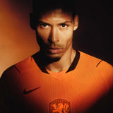 STÜSSY X NETHERLANDS 2026 EXCLUSIVE JERSEY - 65% KONINGSDAG KORTING!