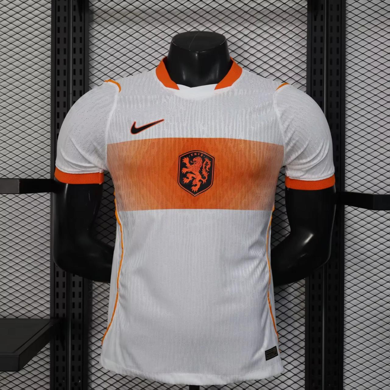 STÜSSY X NETHERLANDS 2026 EXCLUSIVE JERSEY - 65% KONINGSDAG KORTING!