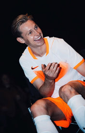 STÜSSY X NETHERLANDS 2026 EXCLUSIVE JERSEY - 65% KONINGSDAG KORTING!
