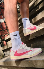 Travis Scott Tropical Pink