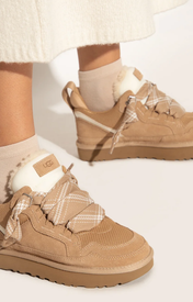 UGG Lowmel Sand - Lichtbeige