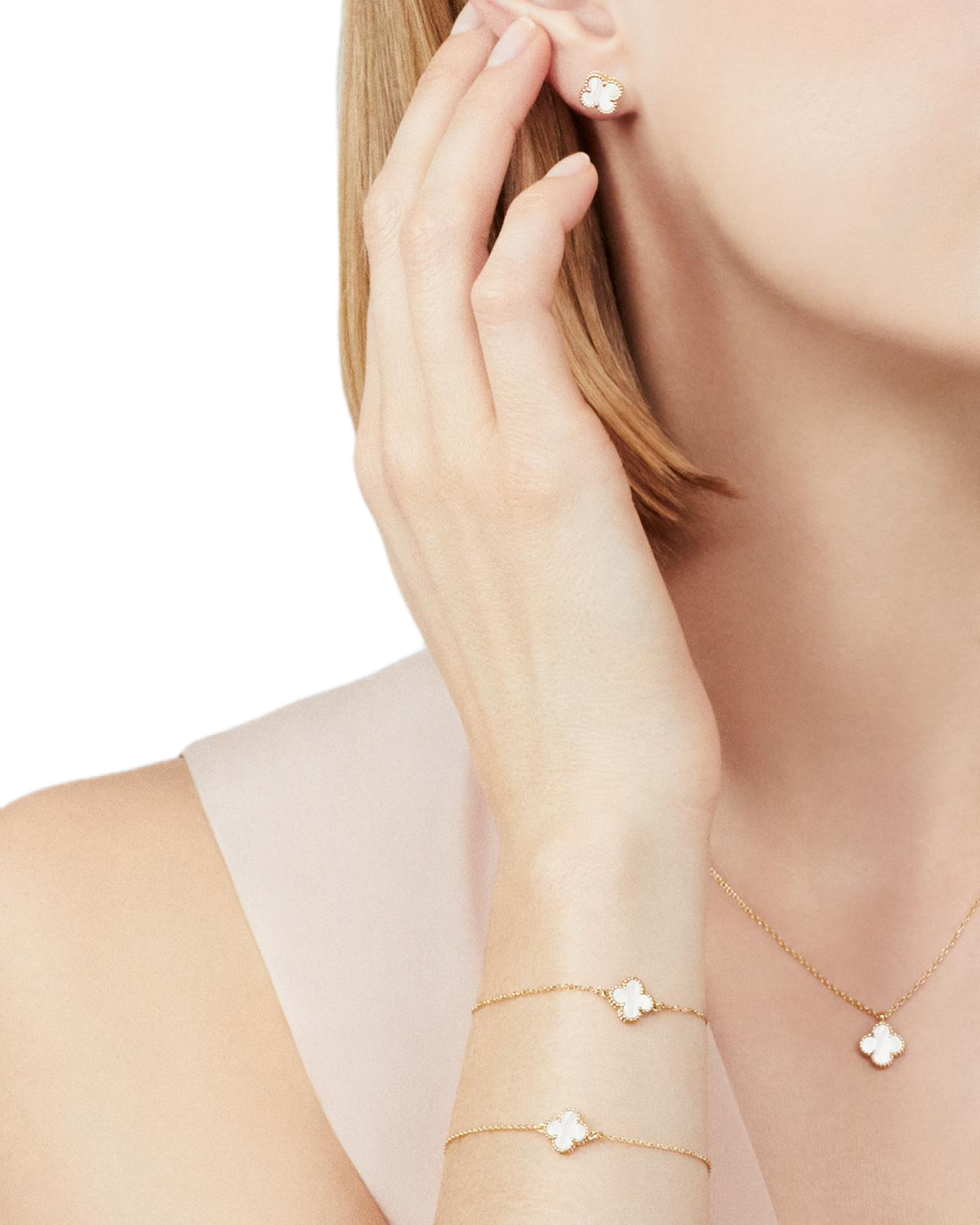 VAN CLEEF & ARPELS ALHAMBRA NECKLACE